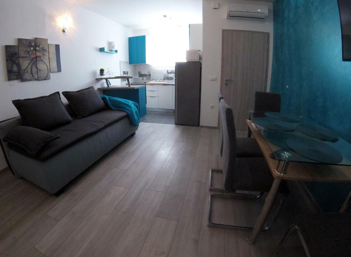 Apartment Kala Kaštela エクステリア 写真