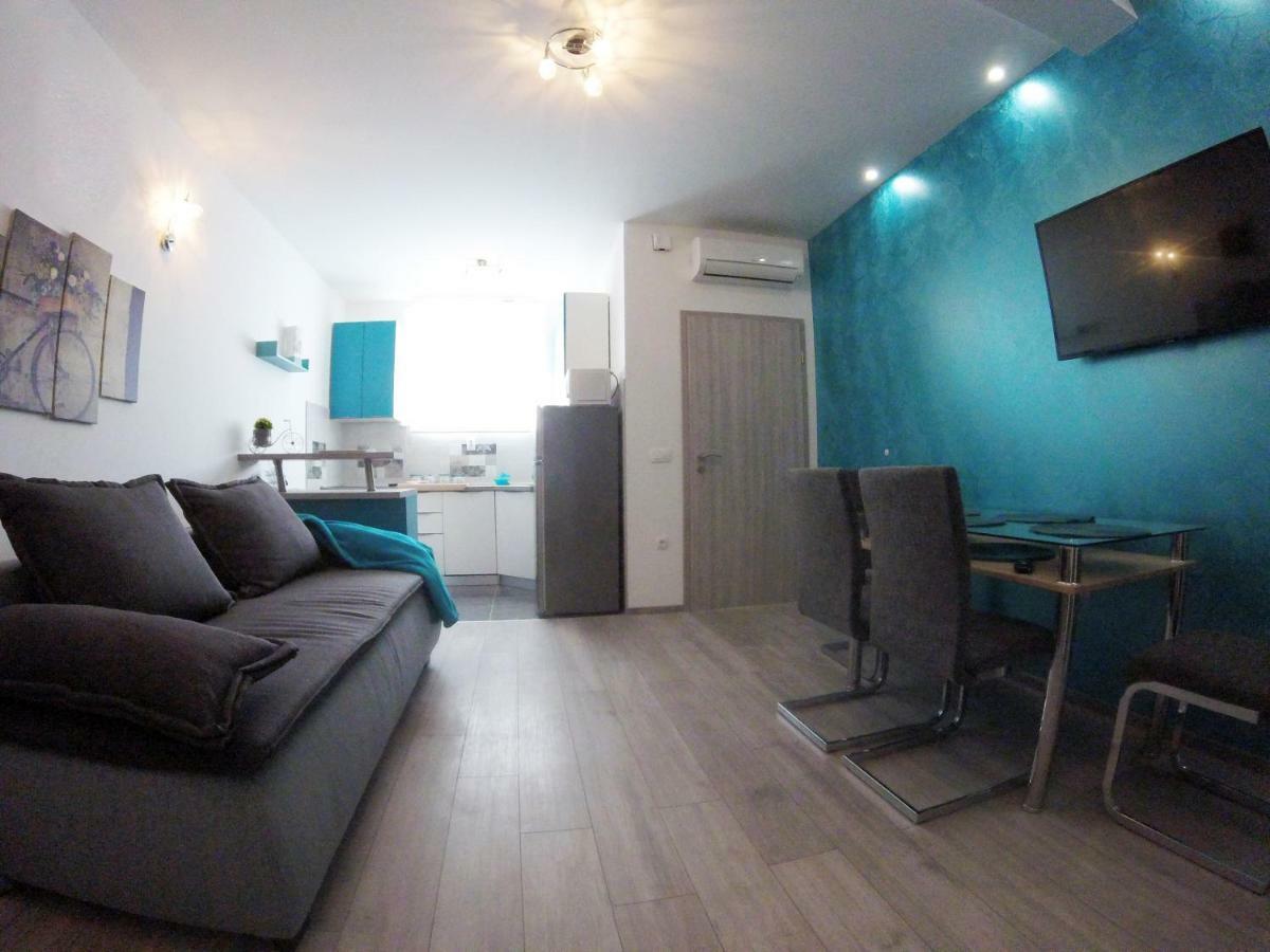 Apartment Kala Kaštela エクステリア 写真