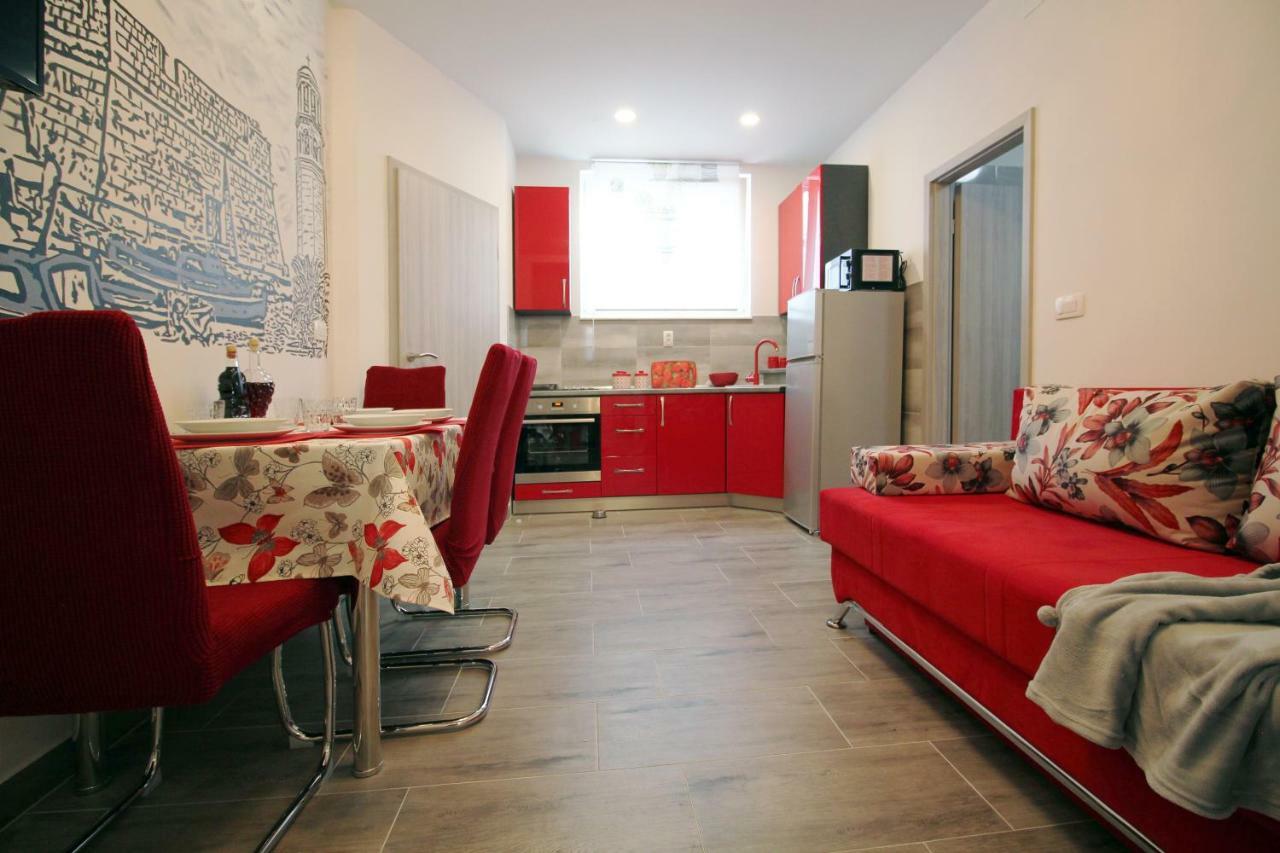 Apartment Kala Kaštela エクステリア 写真