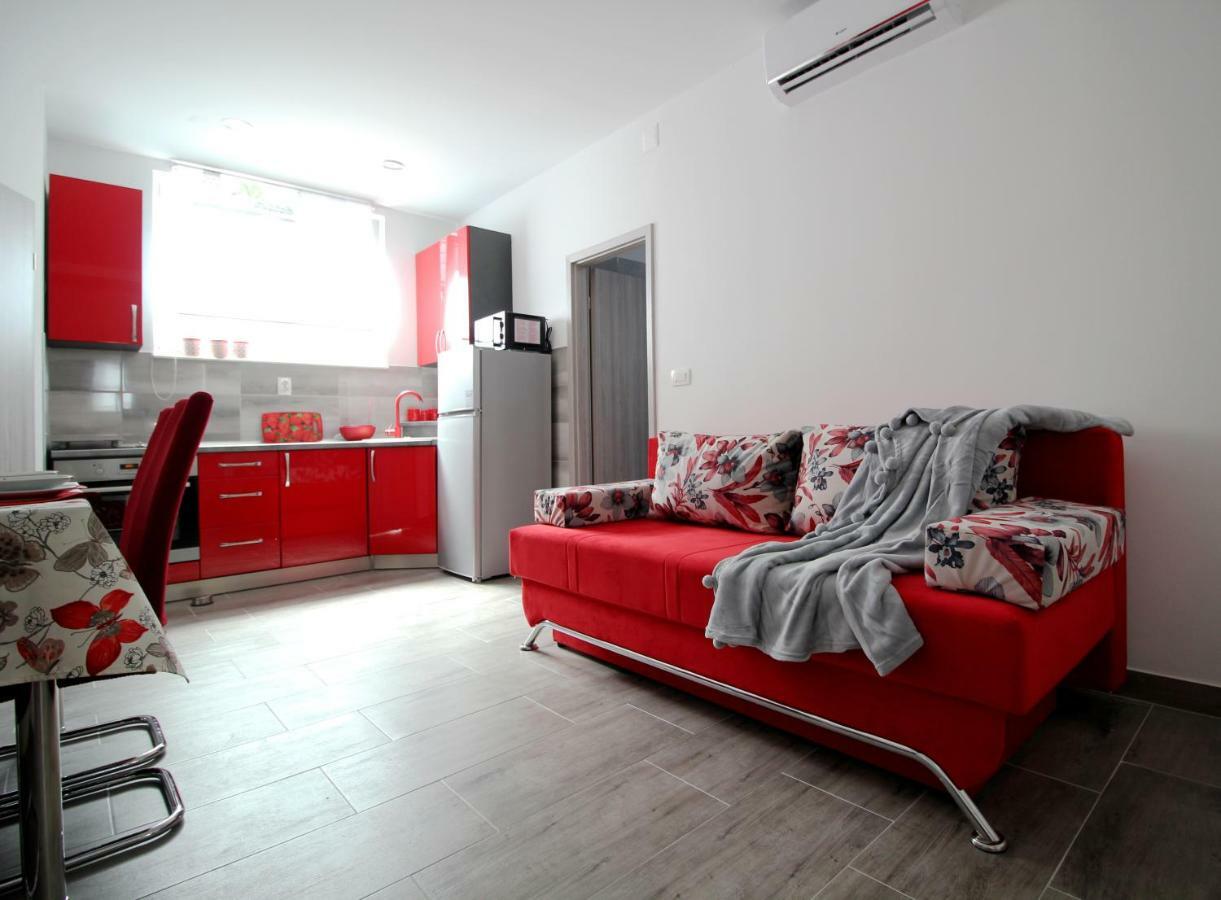 Apartment Kala Kaštela エクステリア 写真